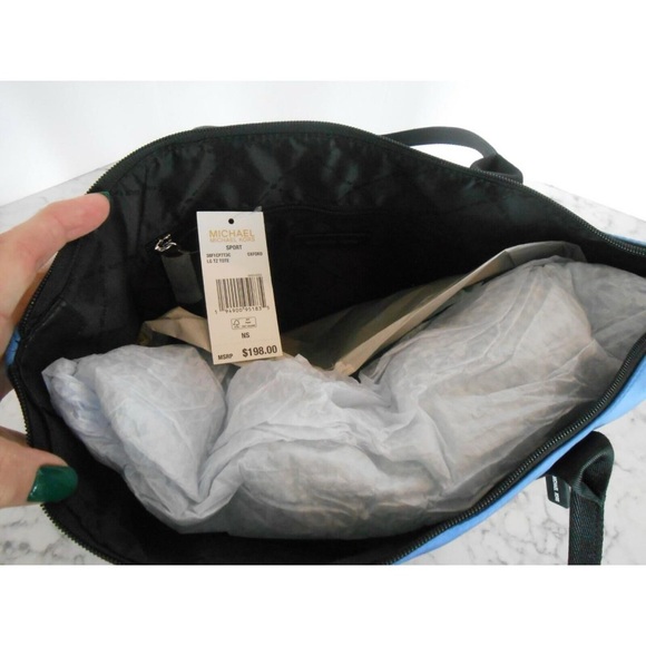 Michael Kors Sport Nylon Large Top Zip Tote Oxford Blue/black - Picture 9 of 9